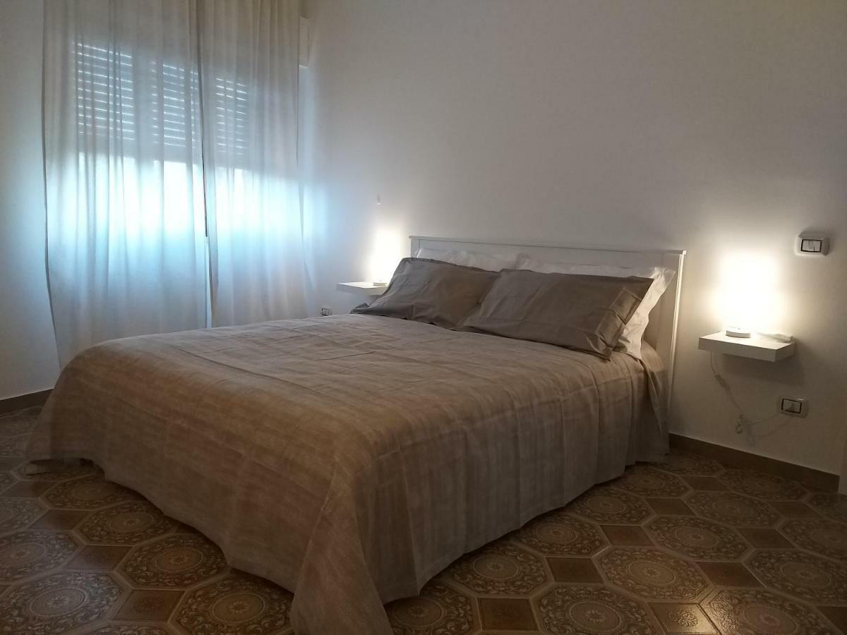 Residenza Don Camillo Villa Mondello Esterno foto