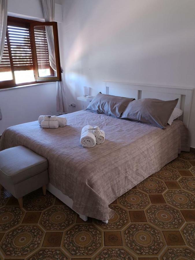 Residenza Don Camillo Villa Mondello Esterno foto