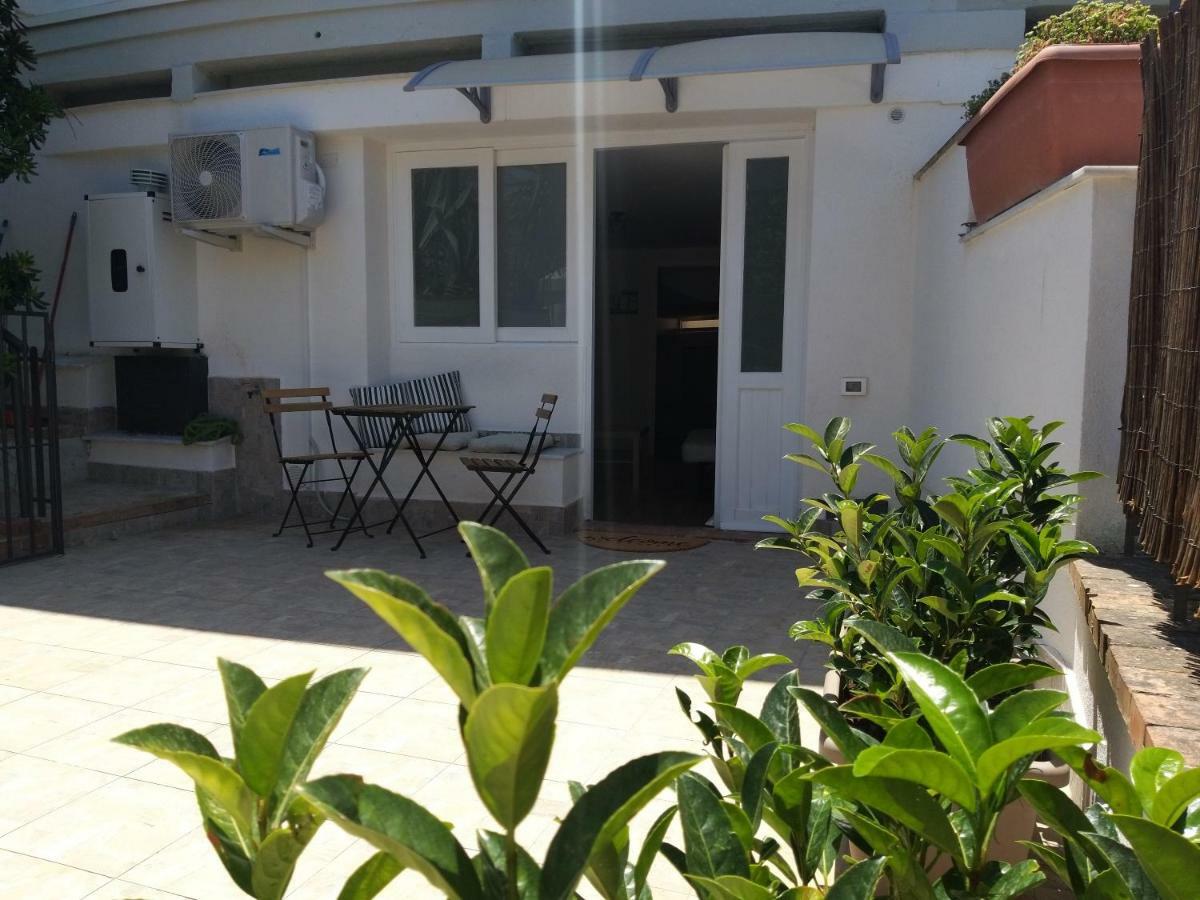 Residenza Don Camillo Villa Mondello Esterno foto